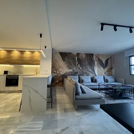 Daire Designer Renovated Penthouse In Puerto Banus