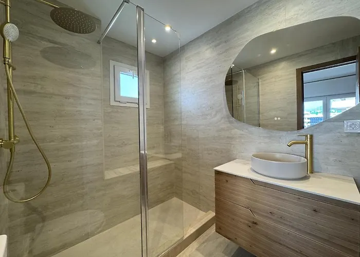 Designer Renovated Penthouse In Puerto Banus * Marbella