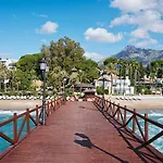 Designer Renovated Penthouse In Puerto Banus Marbella
