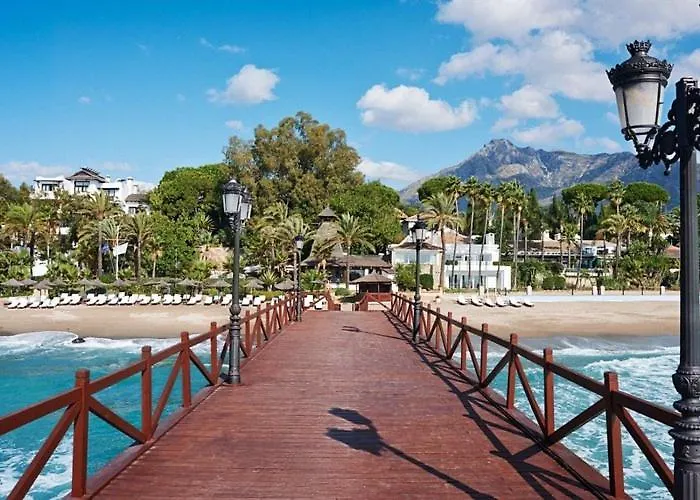Designer Renovated Penthouse In Puerto Banus Marbella